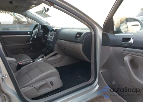 2010 Volkswagen Jetta S from USA, damaged, VIN 3VWJX7AJ2AM027650